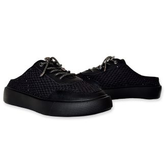 M348 - Black